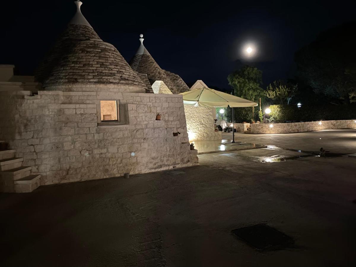 La Valle Dei Trulli Relais マルティナ・フランカ エクステリア 写真