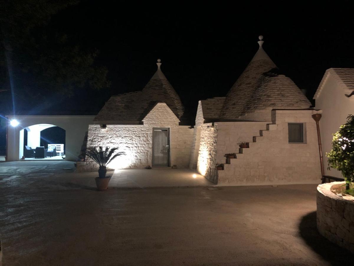 La Valle Dei Trulli Relais マルティナ・フランカ エクステリア 写真