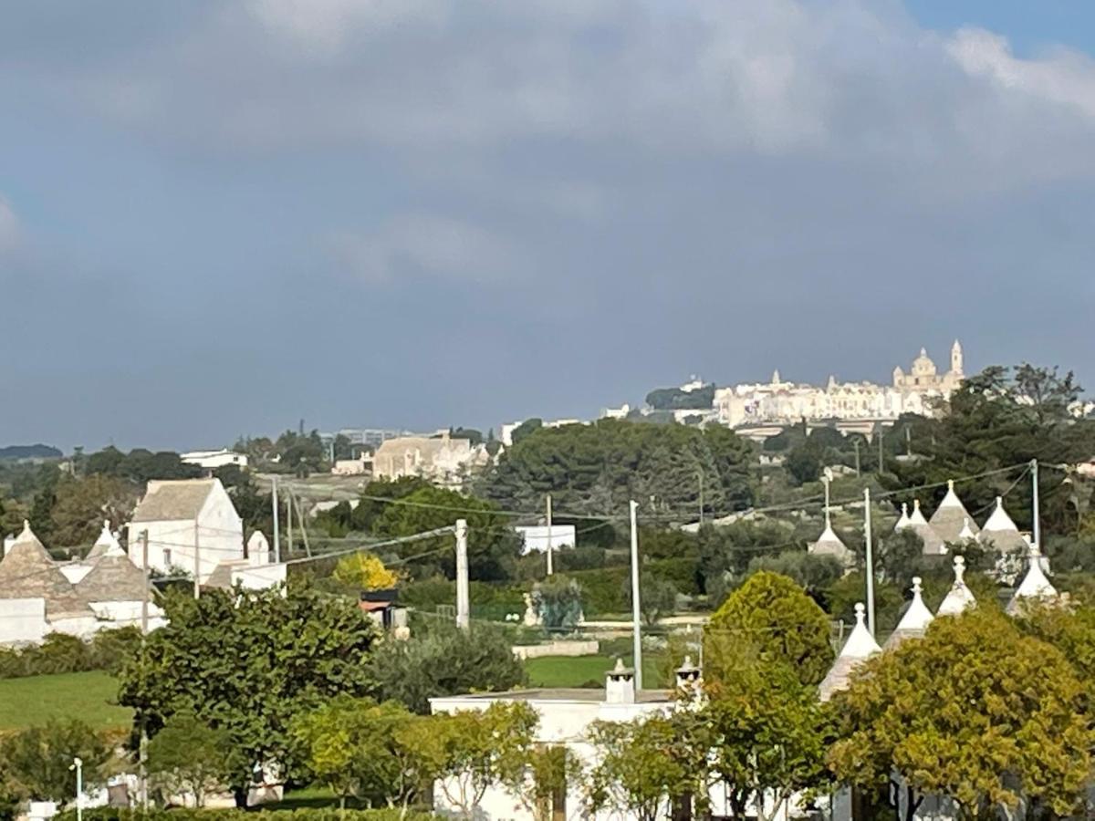 La Valle Dei Trulli Relais マルティナ・フランカ エクステリア 写真